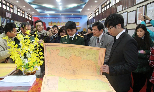 В провинции Каобанг открылась выставка, посвященная островам Хоангша и Чыонгша