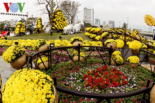 Улица весенних цветов Батьданг в Дананге