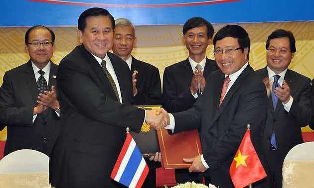 Второе заседание совместной вьетнамо-таиландской комиссии по двустороннему сотрудничеству