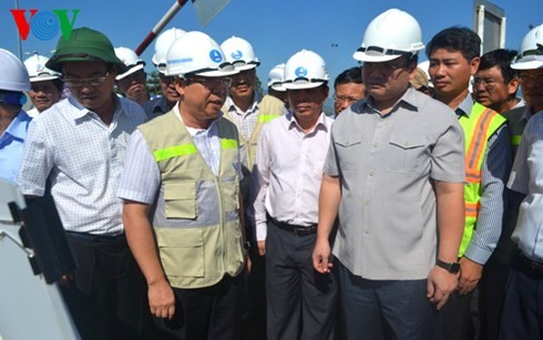 Хоанг Чунг Хай проверил реализацию проекта скоростной автомагистрали Дананг-Куангнгай