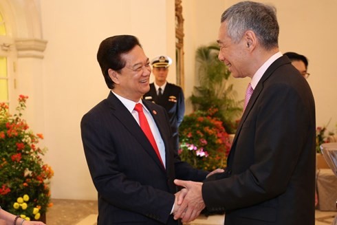 Премьер Вьетнама завершил визит в Малайзию и участие в праздновании 50-летия независимости Сингапура