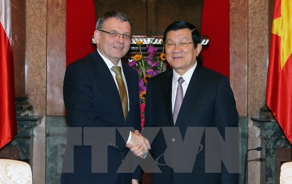 Президент СРВ: Вьетнам и Чехия должны укреплять взаимопонимание