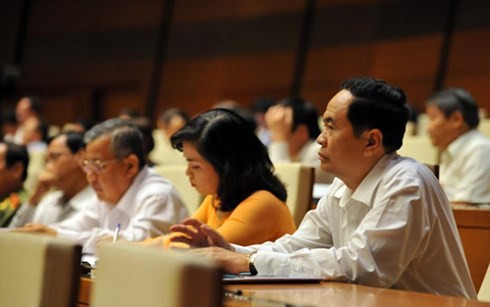 В Ханое началась вторая неделя работы 10-й сессии вьетнамского парламента