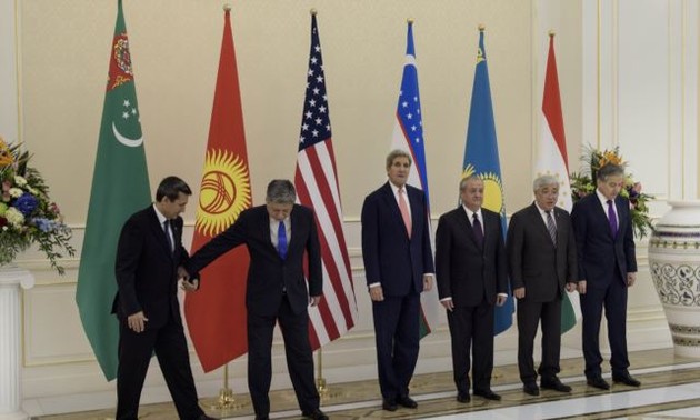 США прилагают усилия для усиления влияния в Средней Азии
