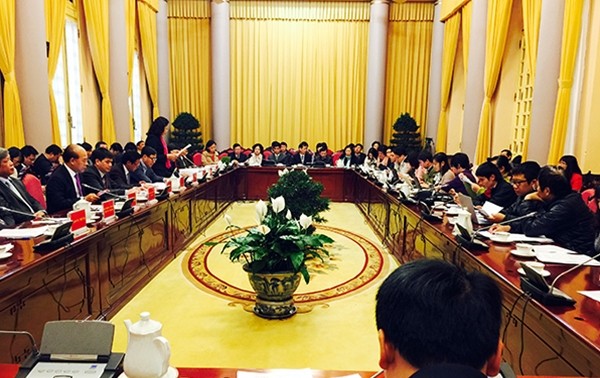 Канцелярия президента СРВ провела пресс-конференцию по обнародованию 7 законов, 5 постановлений
