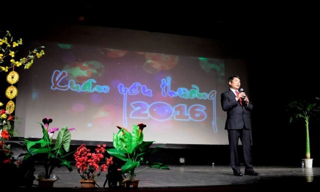 Вьетнамская диаспора в Венгрии встречает Новый год Огненной Обезьяны
