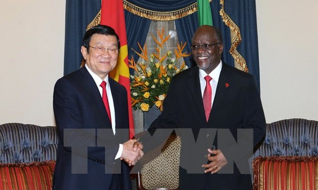 Президент СРВ Чыонг Тан Шанг провел переговоры с танзанийским коллегой