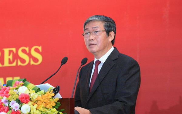 Динь Тхэ Хуинь принял зампредседателя Президиума ЦК Компартии Японии