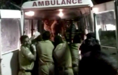 Не менее 100 человек погибли при пожаре в Индии