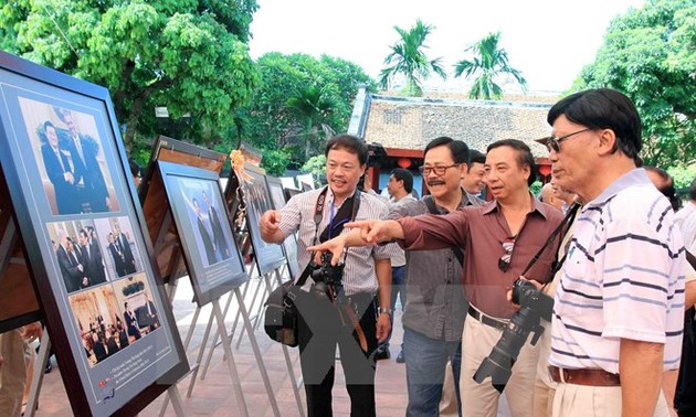 В Ханое прошла встреча «Мост культуры и дружбы между Вьетнамом и США»
