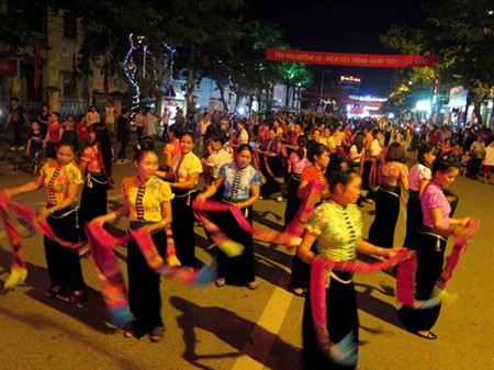 В провинции Йенбай открылась Неделя культуры и туризма Мыонгло 2016