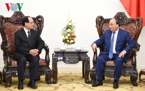 Премьер-министр Вьетнама принял генсекретаря АСЕАН