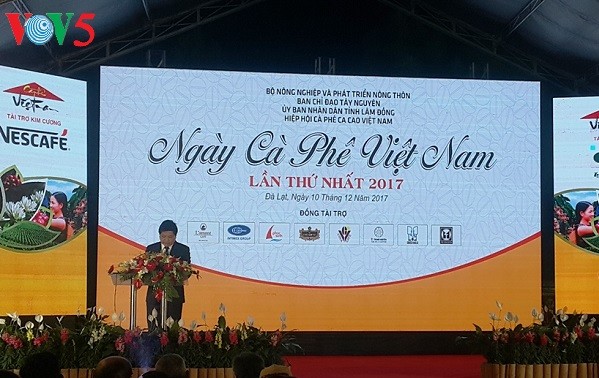 В городе Далате впервые открылся День вьетнамского кофе 2017