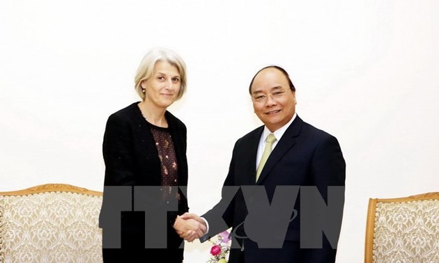 Премьер-министр Нгуен Суан Фук принял посла Дании во Вьетнаме