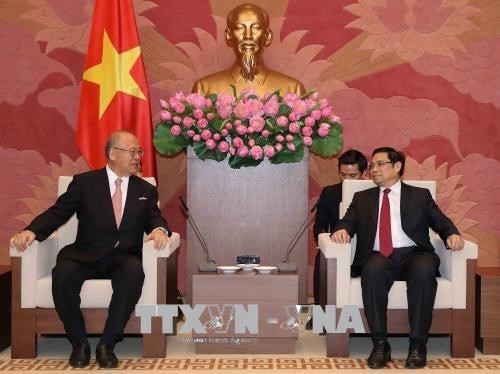 Укрепляются отношения дружбы между Вьетнамом и Японией