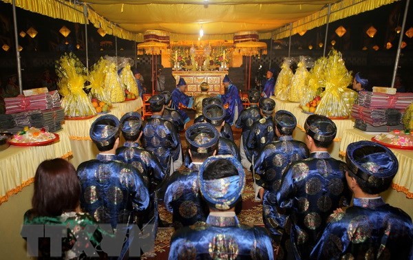 В Хюэ состоялась торжественная церемония в честь бога Риса и бога Земли на алтаре Сатак 2018