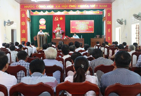 21-23 июня депутаты парламента встретились с избирателями в провинции Тхыатхиен-Хюэ