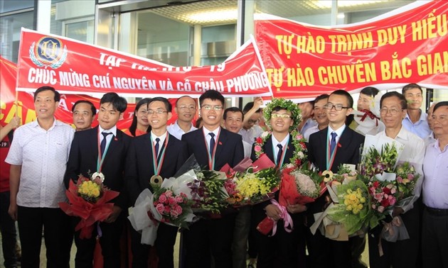 Вьетнам добился блестящих успехов на Международной олимпиаде по физике и химии