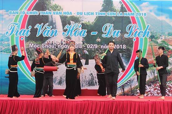 В уезде Моктяу проходит Неделя культуры и туризма провинции Шонла 2018