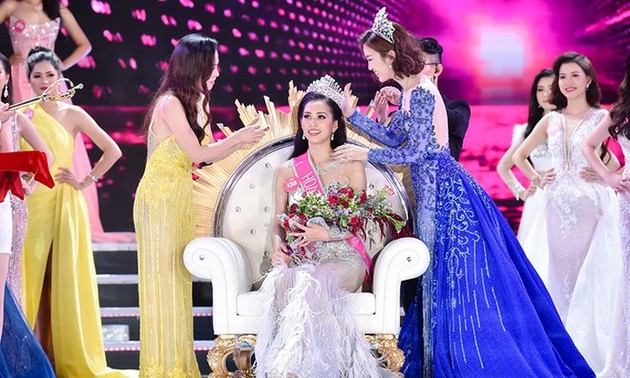 Титул Мисс Вьетнам 2018 завоевала красавица Чан Тиеу Ви из провинции Куангнам