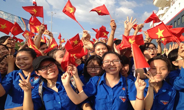 Вьетнамские студенты получили первый приз на конкурсе стартапов Франкофонии 2018