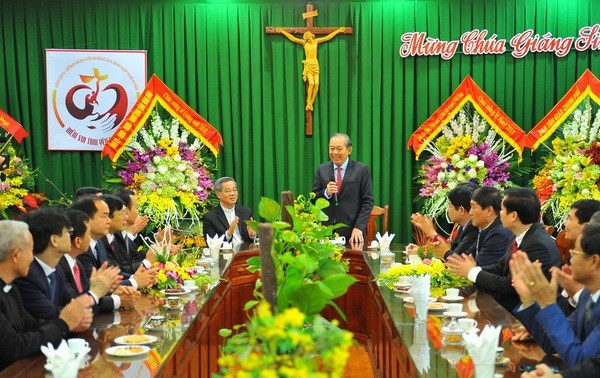 Во Вьетнаме поздравили католиков с наступающим Рождеством