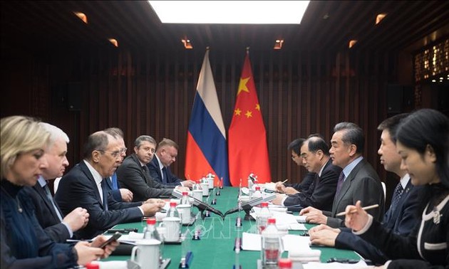 Россия и Китай пообещали активизировать обмен стратегисческой информацией