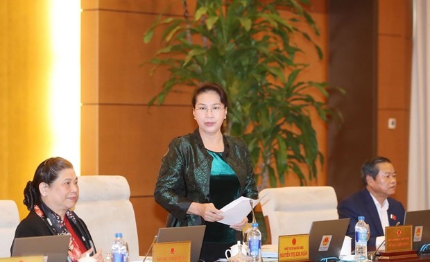 В Ханое закрылось 32-е заседание Посткома Нацсобрания Вьетнама