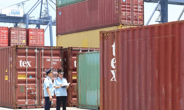 Таможня провинции Куангнинь создаёт благоприятные условия для экспорта