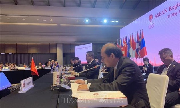 Вьетнам принял участие в совещании старших должностных лиц стран-участниц АРФ