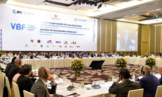 Промежуточный вьетнамский бизнес-форум 2019: содействие развитию частного сектора экономики