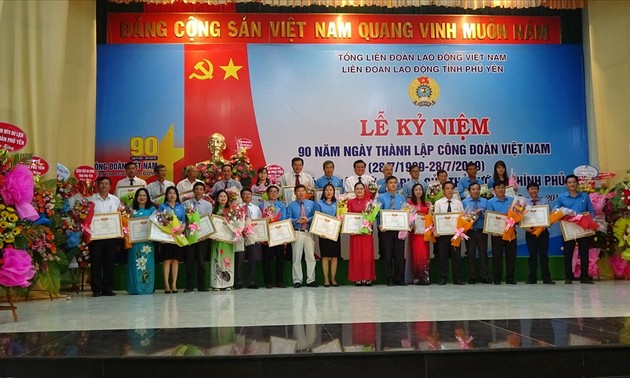 Вьетнамские профсоюзы отмечают своё 90-летие