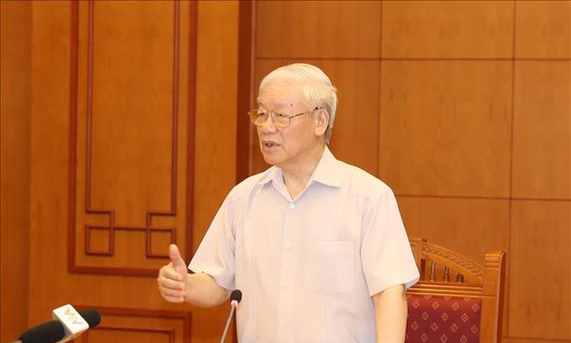 Нгуен Фу Чонг председательствовал на заседании подкомиссии по кадровой работе для 13-го съезда Компартии
