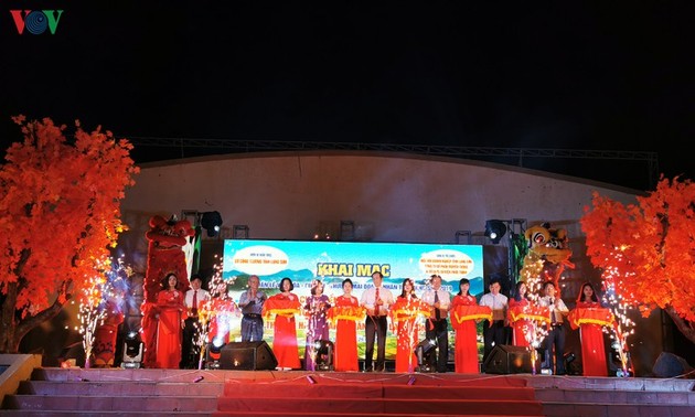 В городе Лангшон открылась Неделя культуры, туризма и торговли 2019 года