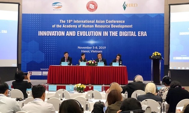 Вьетнам развивает человеческий капитал в цифровую эпоху