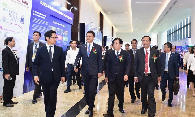 В провинции Куангнам прошел вьетнамо-южнокорейский деловой саммит