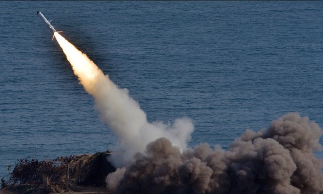 Россия и Китай отреагировали на испытание США баллистической ракеты