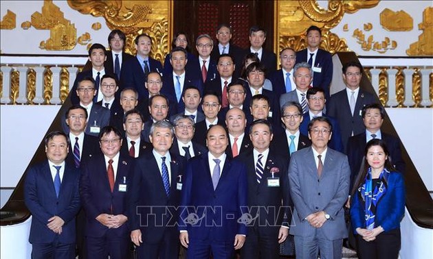 Премьер-министр Вьетнама принял делегацию Японо-Вьетнамского экономического комитета