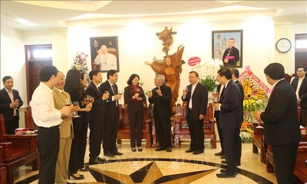 Вице-президент Вьетнама поздравила католиков провинции Нгеан с Рождеством