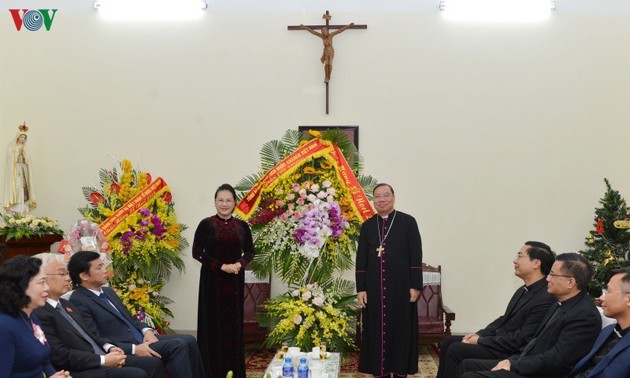 Нгуен Тхи Ким Нган поздравила католиков Ханоя с наступающим Рождеством