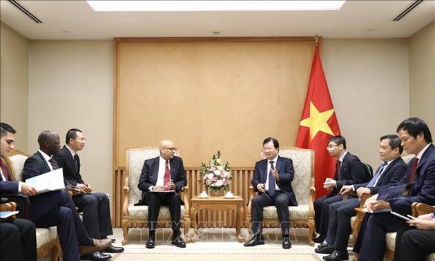Вьетнам и ВБ наращивают сотрудничество в развитии энергетики