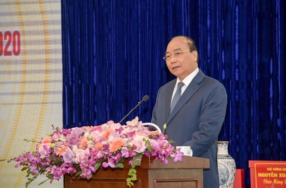 Нгуен Суан Фук принял участие в итоговой конференции Электроэнергетической корпорации Вьетнама