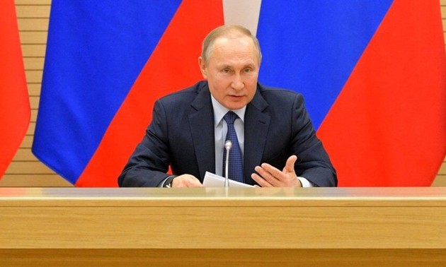Путин призвал не забывать об общей истории России и Украины