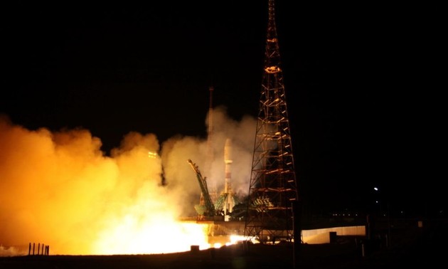 Россия успешно вывела на орбиту 34 спутника OneWeb