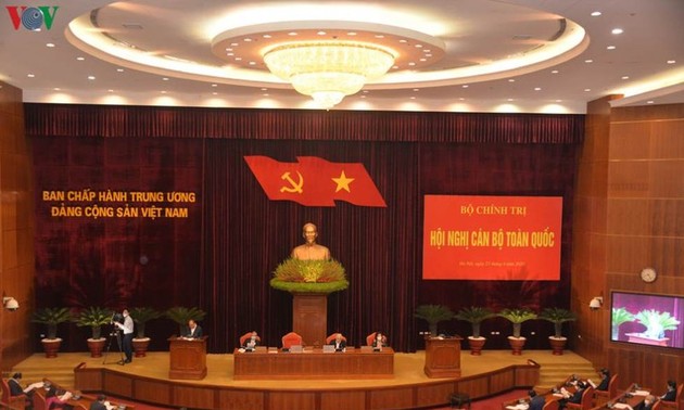 Кадровая работа имеет первостепенное значение для Компартии Вьетнама