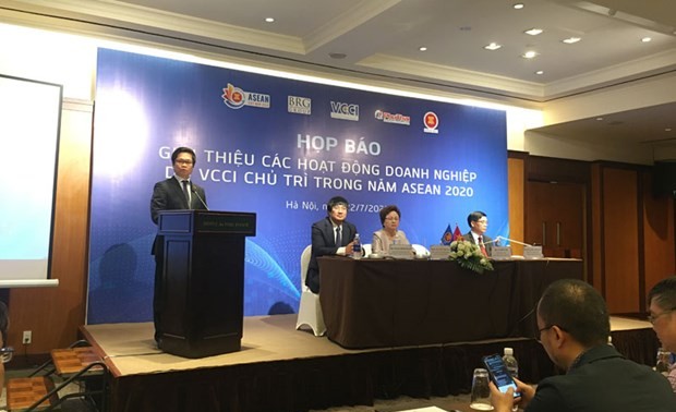 В году председательства Вьетнама в АСЕАН проходит ряд деловых мероприятий