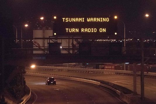 Un séisme, suivi d’un tsunami, frappe la Nouvelle-Zélande