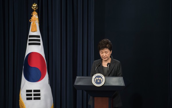 Park Geun-hye suspectée d'être impliquée dans l'affaire de corruption de sa confidente