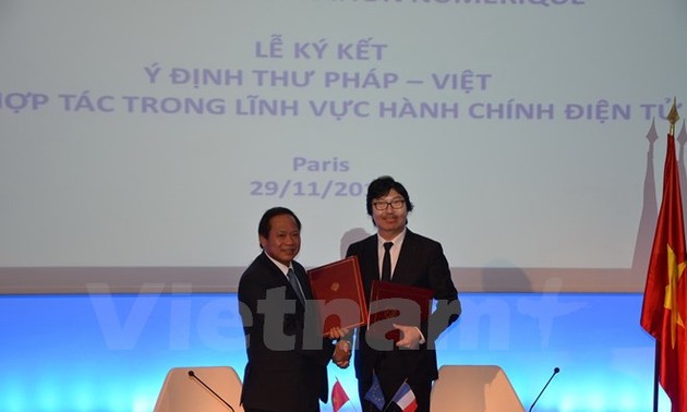 Vietnam-France : renforcer la coopération dans l’information et la communication 