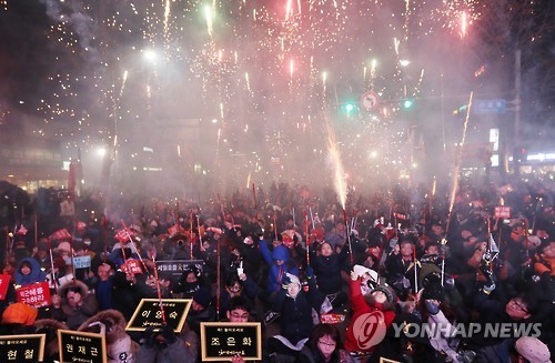 Les Sud-Coréens se rassemblent pour fêter la destitution de la présidente